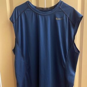 Nike Pro Men's Dri-FIT XXL Slim Sleeveless Top.